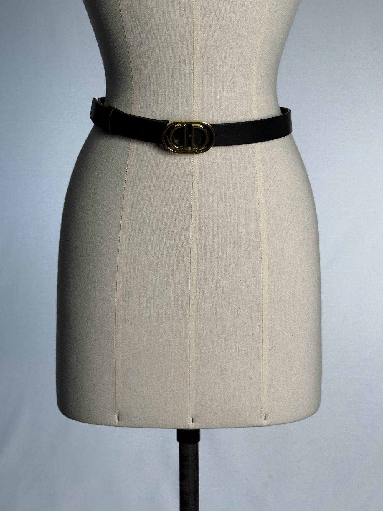 Christian Dior 30 Montaigne black calfskin cut-out CD belt