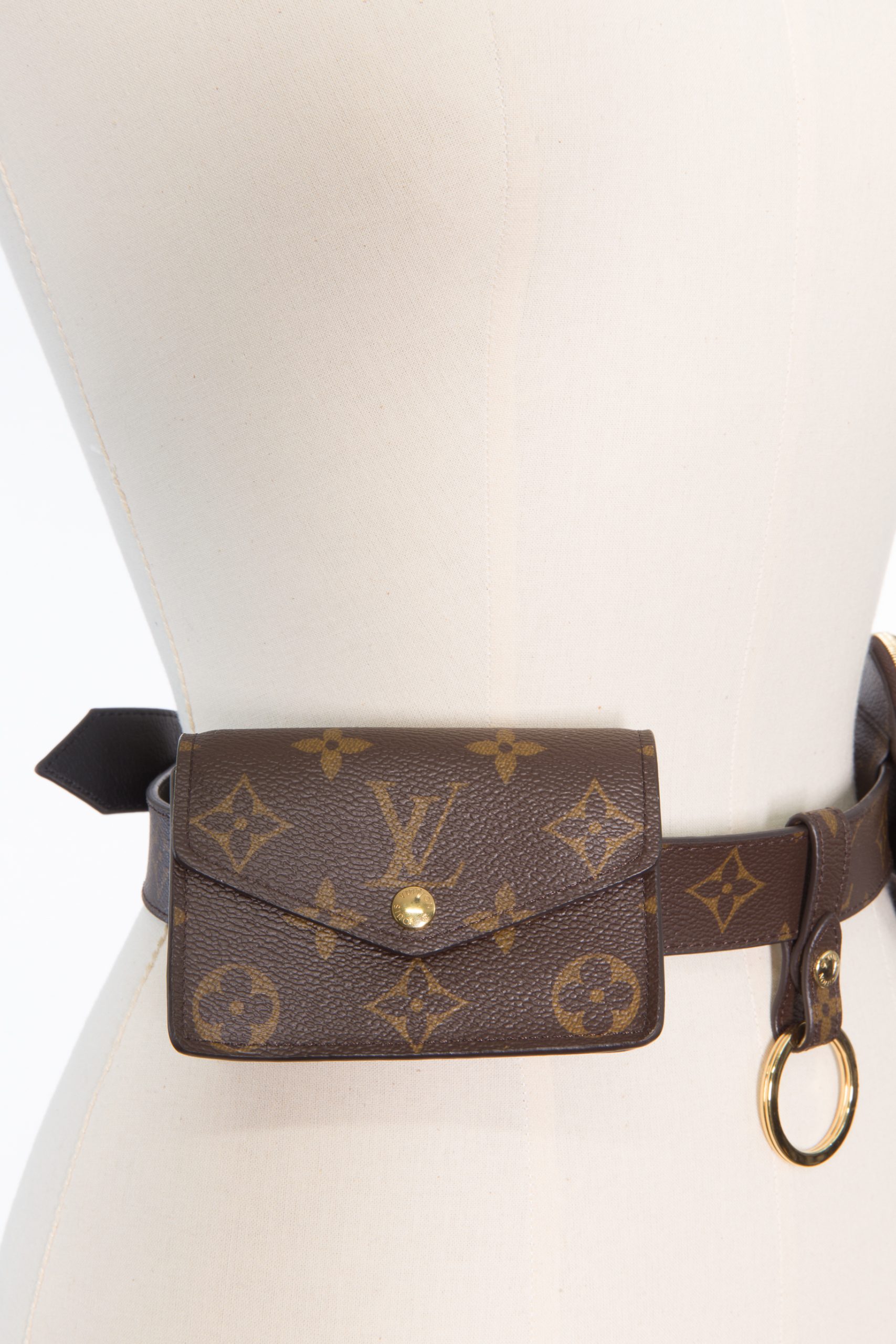 Louis Vuitton Daily Multi Pocket 30mm Belt Louis Vuitton Daily Multi Pocket 30mm Belt