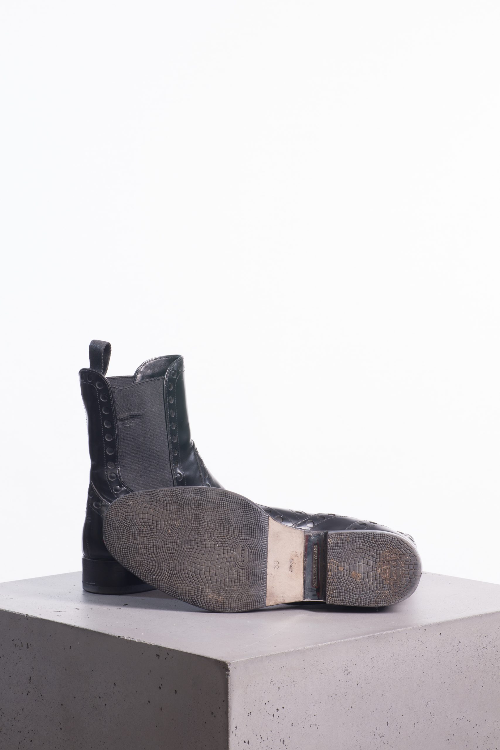 Alexander Wang, New York Women’s Black Leather Chelsea Boots