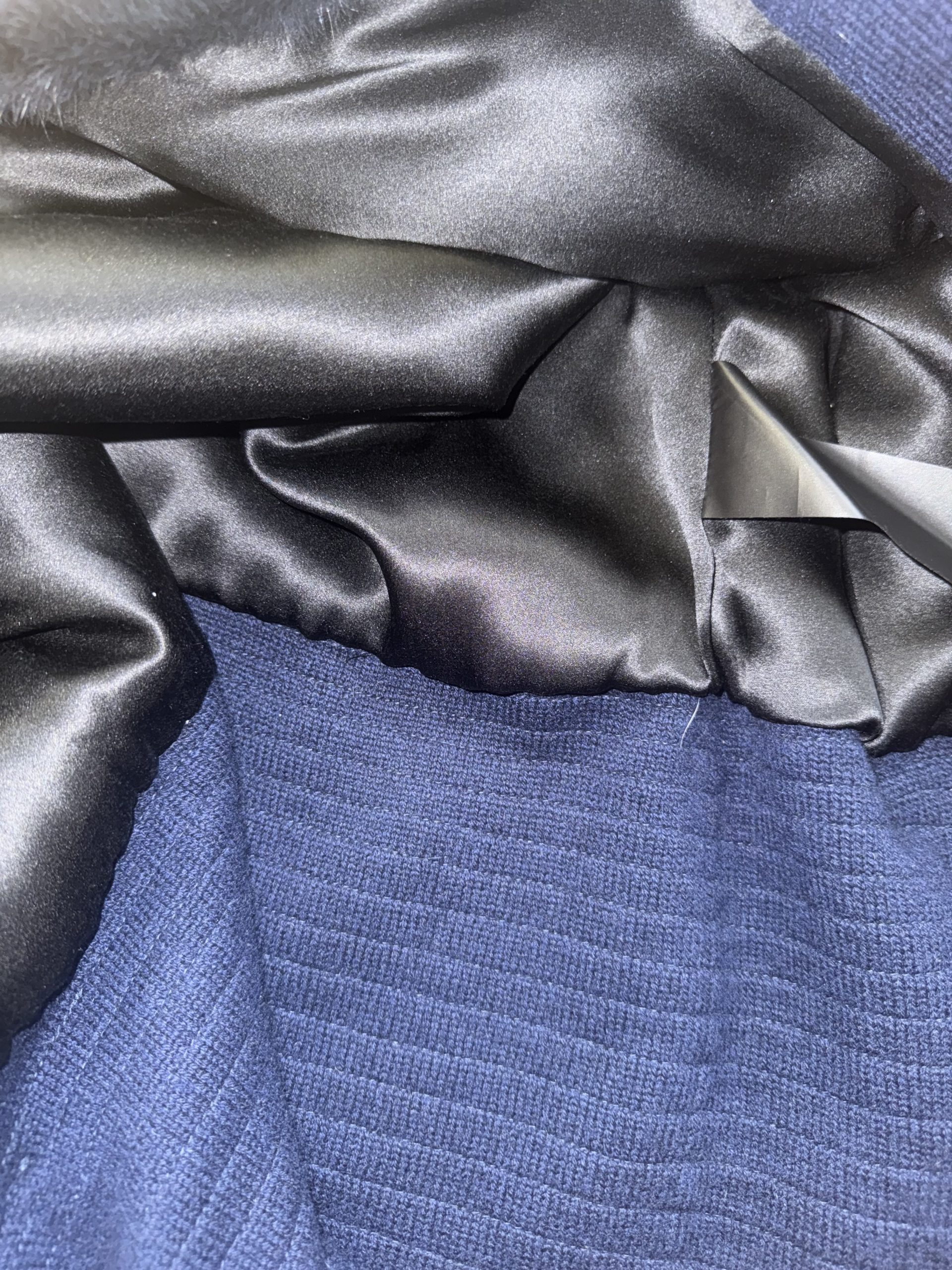 Yves SalomonLuxury dark-navy mink fur jacket with cashmere blend lining