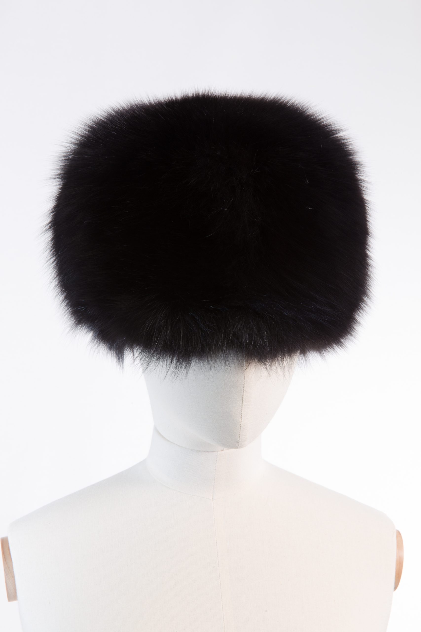 Roeckl Stylish Natural Fox Fur Hat Roeckl Stylish Natural Fox Fur Hat