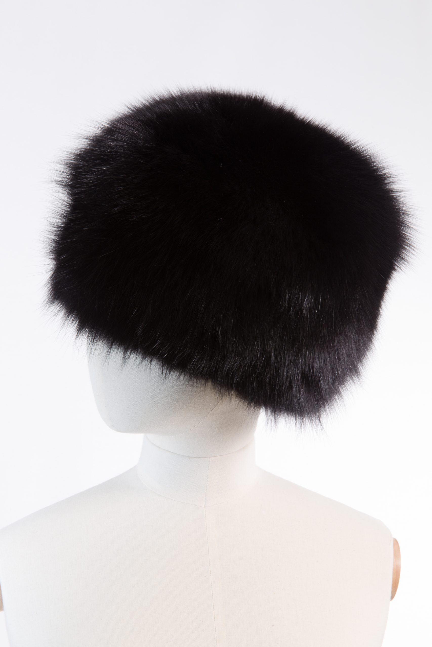 Roeckl Stylish Natural Fox Fur Hat Roeckl Stylish Natural Fox Fur Hat
