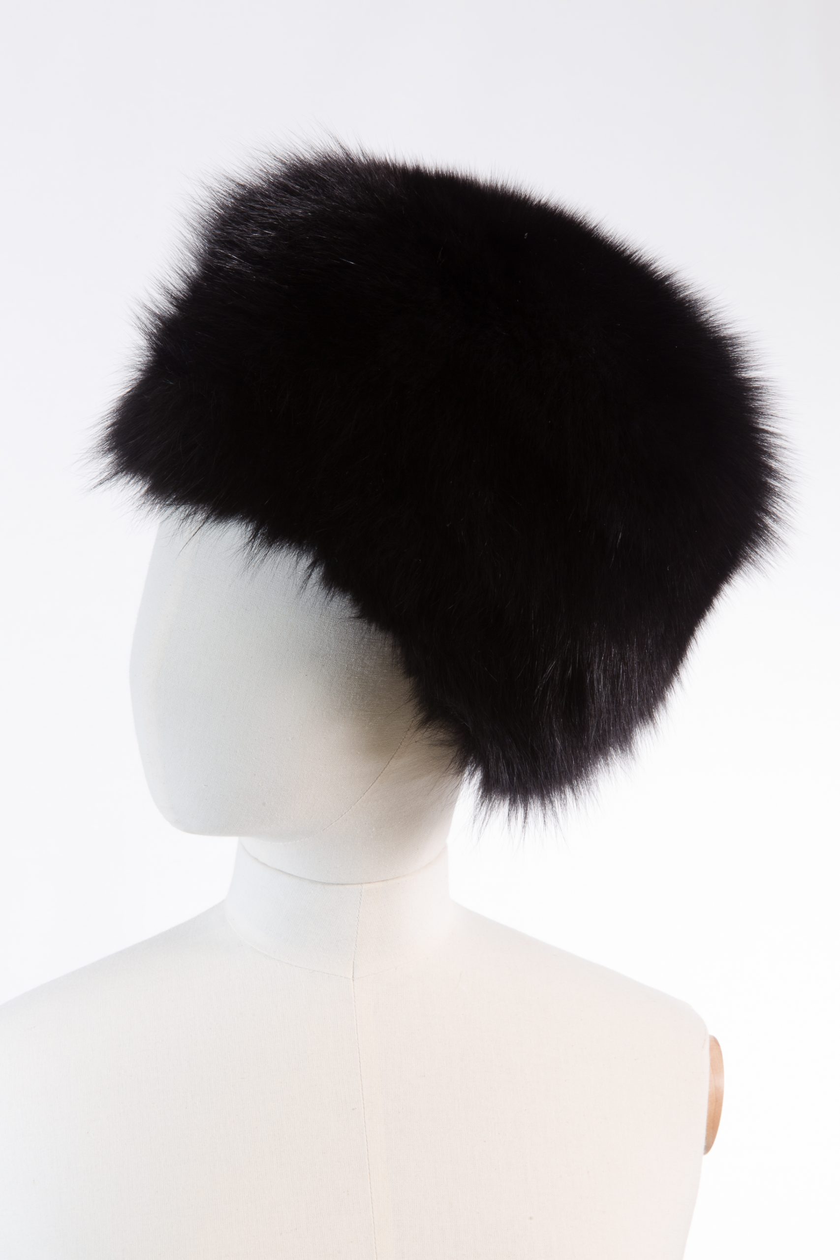 Roeckl Stylish Natural Fox Fur Hat Roeckl Stylish Natural Fox Fur Hat