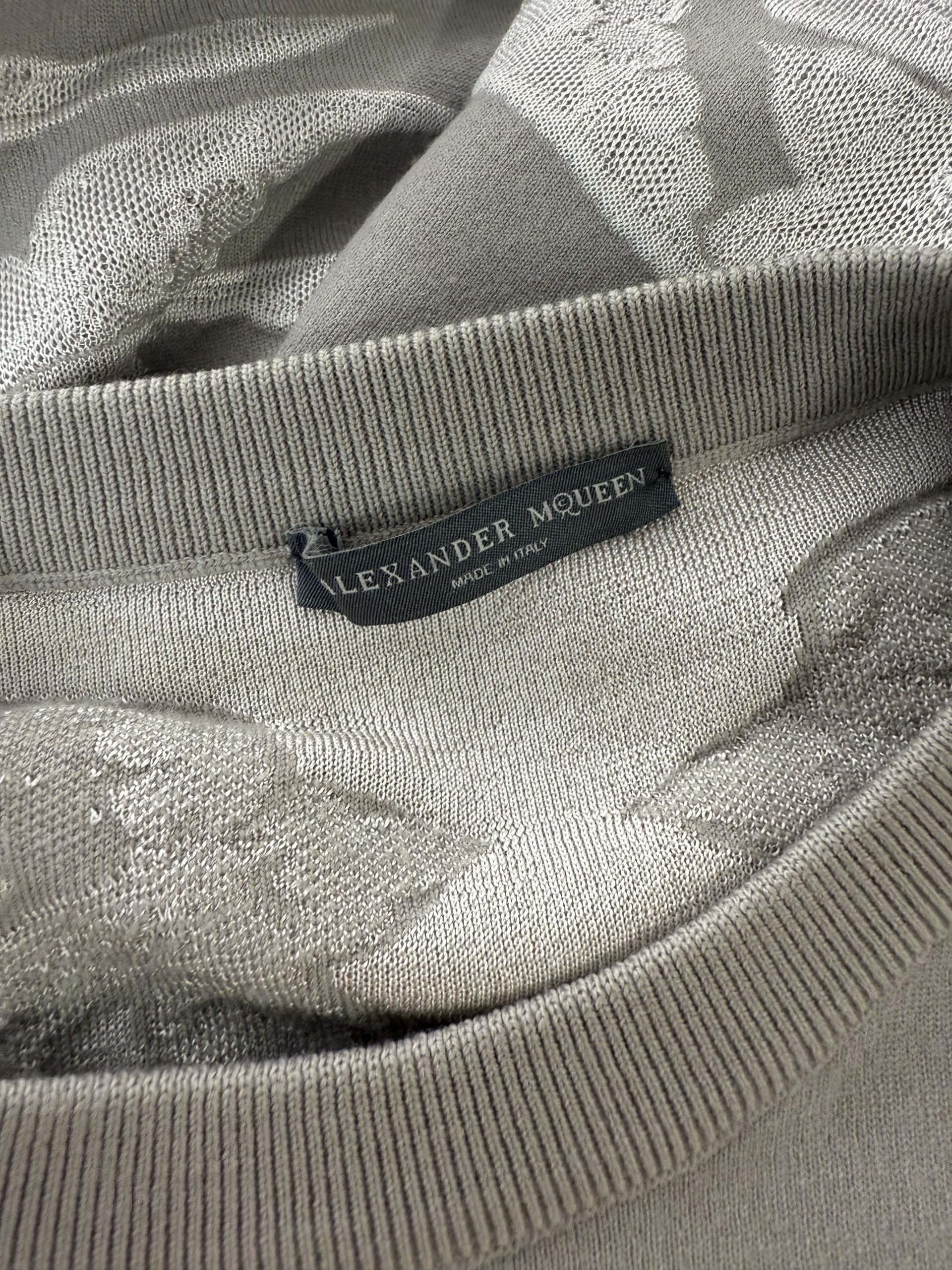 Alexander McQueen Wool and silk jumper with jacquard knit technique Alexander McQueen Wool and silk jumper with jacquard knit technique