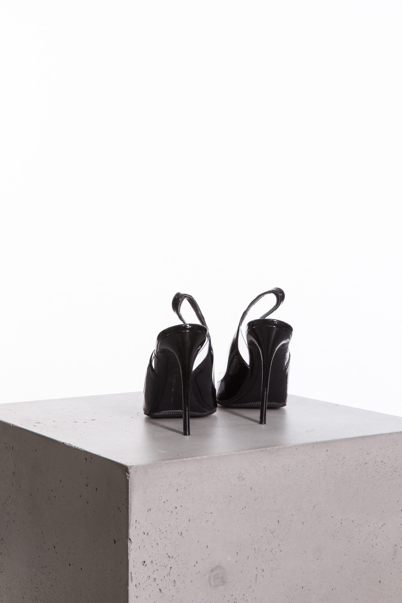Barbara Bui Patent Leather Slingback Pumps Barbara Bui Patent Leather Slingback Pumps