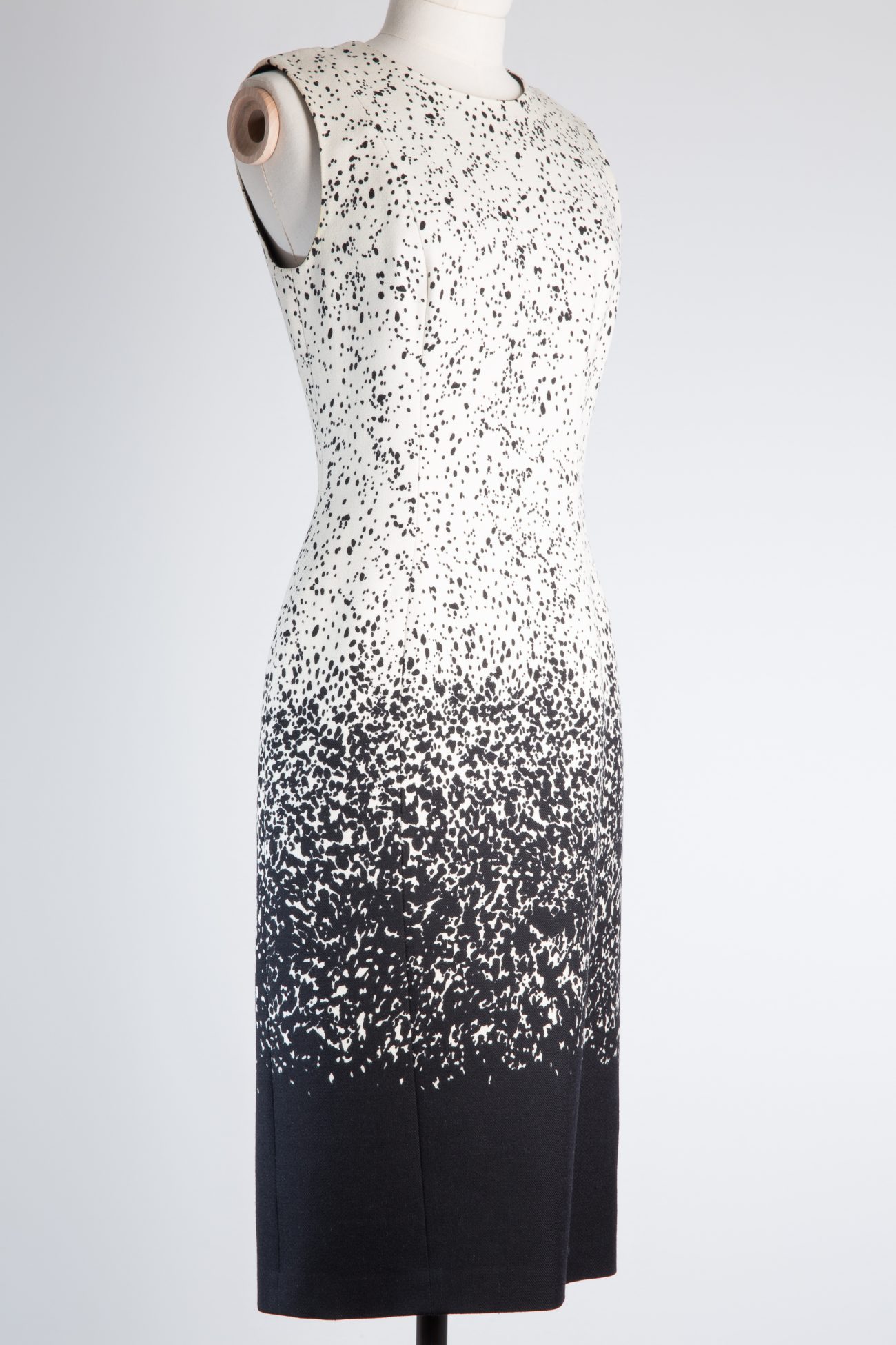 BURBERRY PRORSUM DÉGRADÉ WOOL MIDI DRESS — IT 38 BURBERRY PRORSUM DÉGRADÉ WOOL MIDI DRESS — IT 38