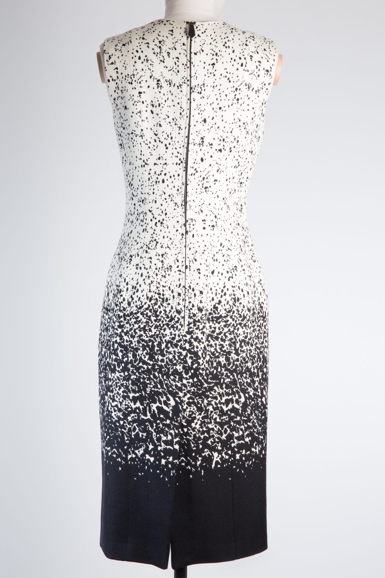 BURBERRY PRORSUM DÉGRADÉ WOOL MIDI DRESS — IT 38 BURBERRY PRORSUM DÉGRADÉ WOOL MIDI DRESS — IT 38
