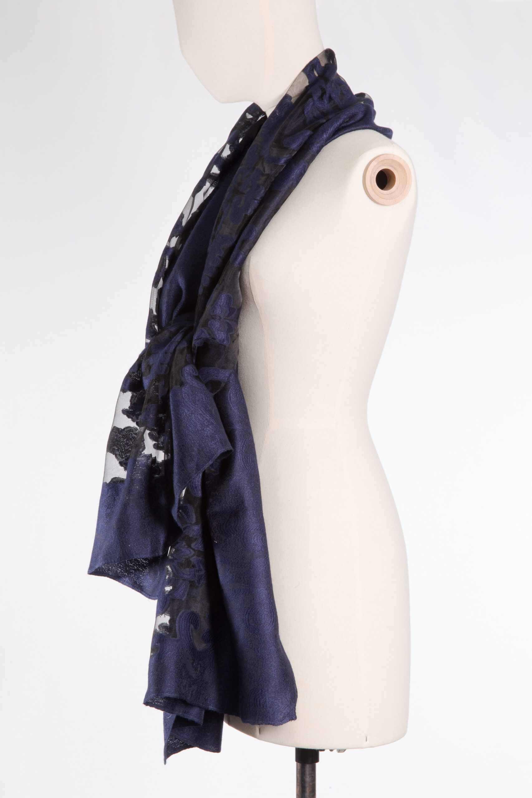 Brunello Cucinelli — Luxury Wool & Cashmere Scarf-Shawl