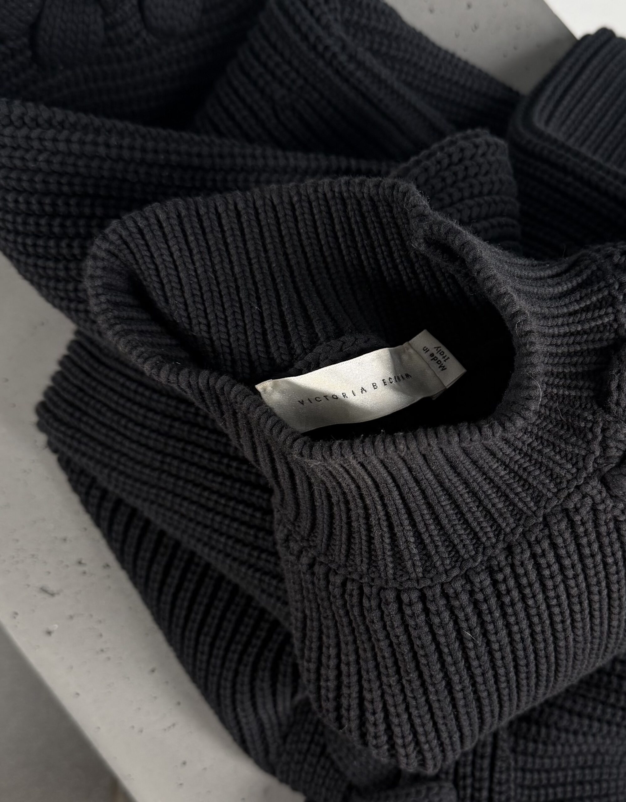 VICTORIA BECKHAM BLACK CHUNKY KNIT SWEATER VICTORIA BECKHAM BLACK CHUNKY KNIT SWEATER