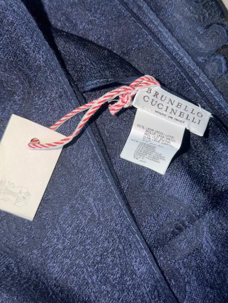 Brunello Cucinelli — Luxury Wool & Cashmere Scarf-Shawl